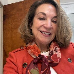 Meet your Posher, Sharon